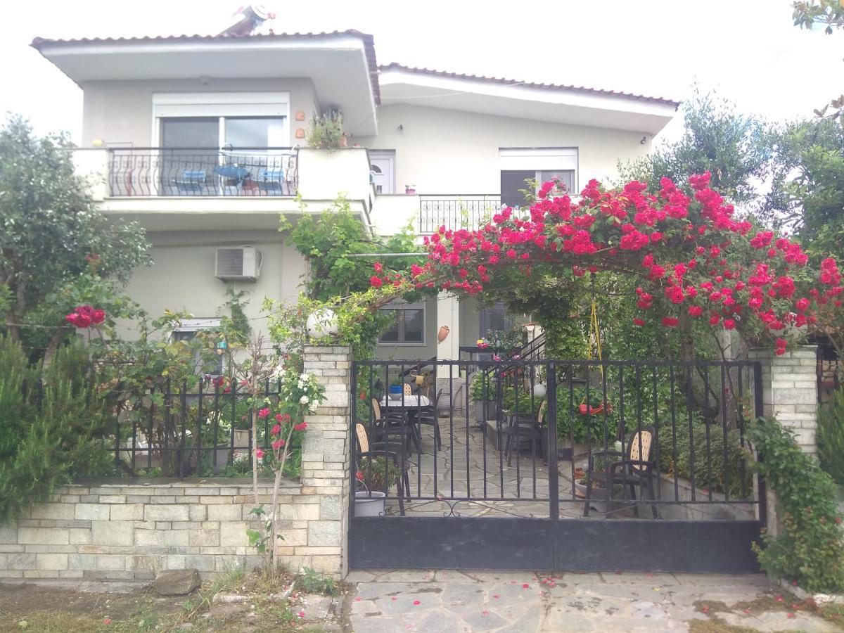 Sofia'S Cottage 艾斯普罗瓦塔 外观 照片